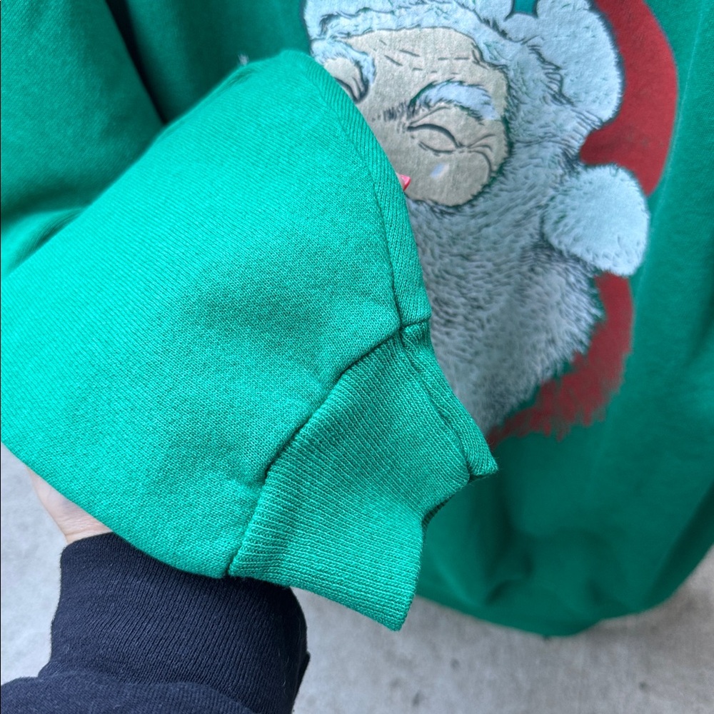 HANES / VINTAGE • Holiday Santa Christmas Noodie - Picture 7 of 7